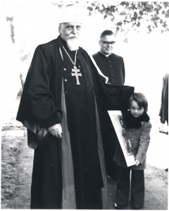 Блаженніший Йосиф Сліпий і єпископ Іван Прашко, 1973 р.